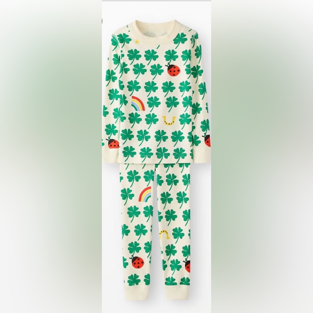 Shamrock Pajama Set with Rainbow and‎ Ladybug